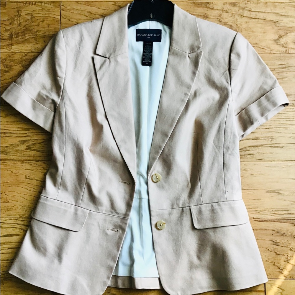Banana Republic Khaki Short Sleeve Blazer